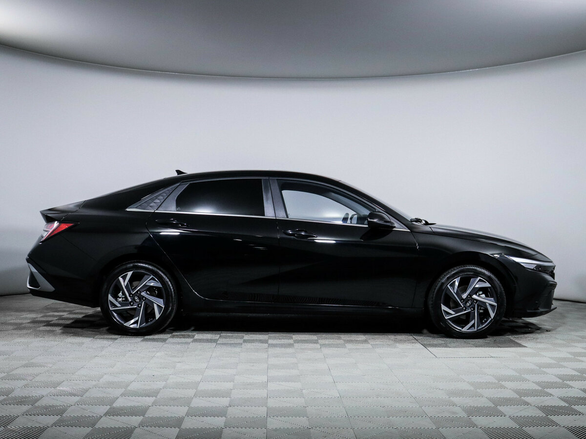 Hyundai Elantra VII (CN7) Рестайлинг, 2024 Фото №4