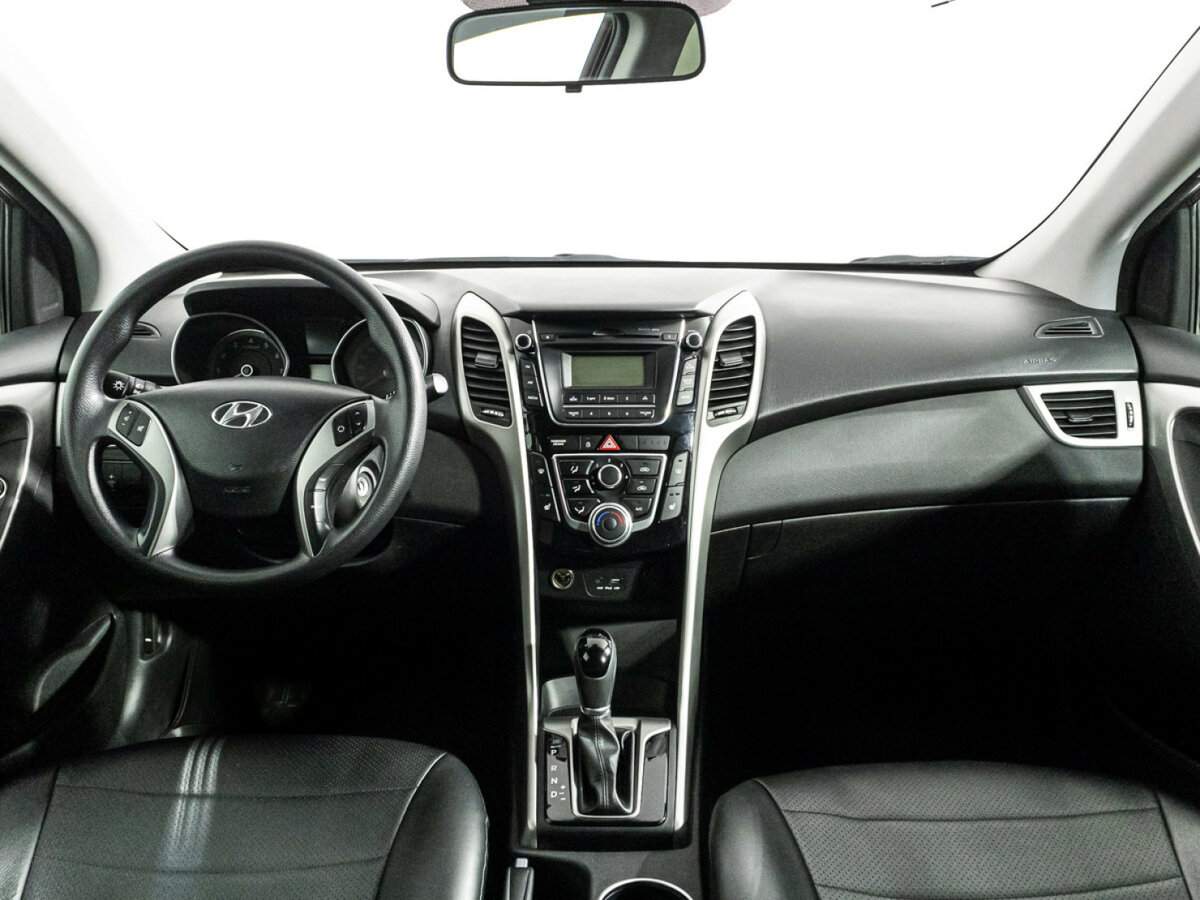 Hyundai i30, 2016 Фото №13