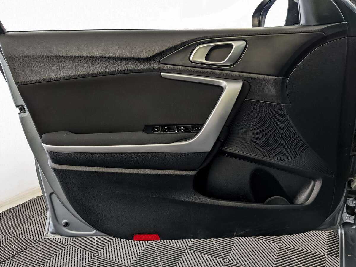 Kia Ceed, 2019 Фото №15