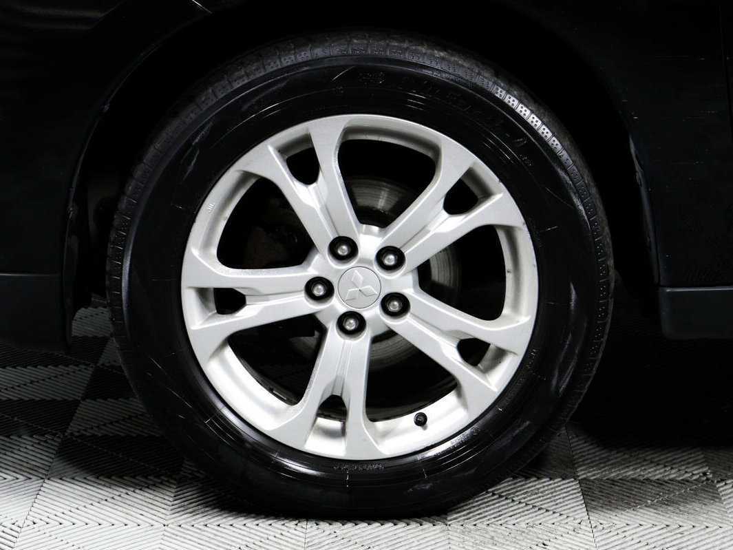 Mitsubishi Outlander, 2013 Фото №14