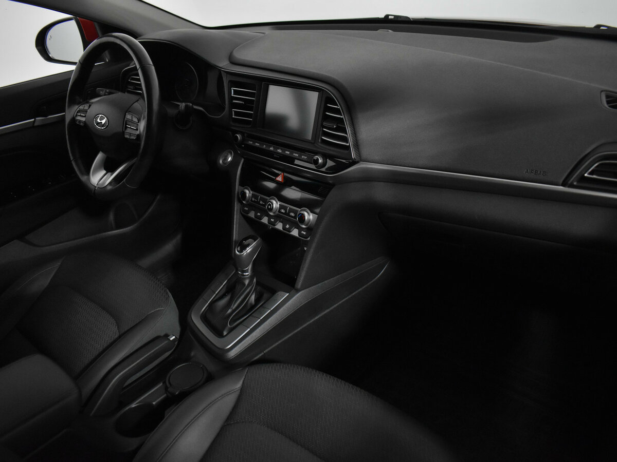Hyundai Elantra VI (AD) Рестайлинг, 2019 Фото №9