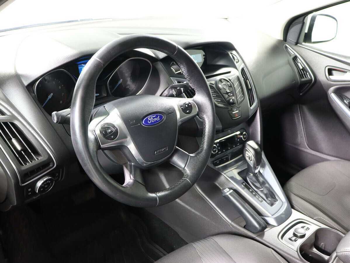 Ford Focus, 2013 Фото №12