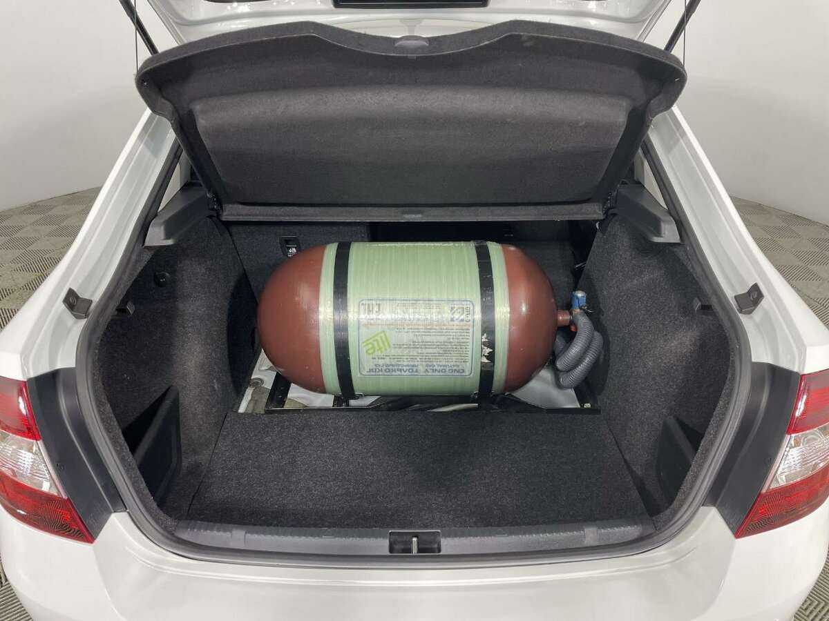 Skoda Rapid, 2019 Фото №18