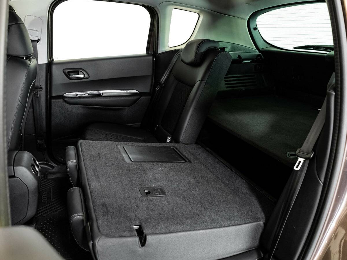 Peugeot 3008 I Рестайлинг, 2014 Фото №16