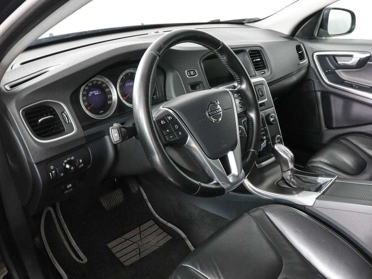 Volvo S60, 2012 Фото №9