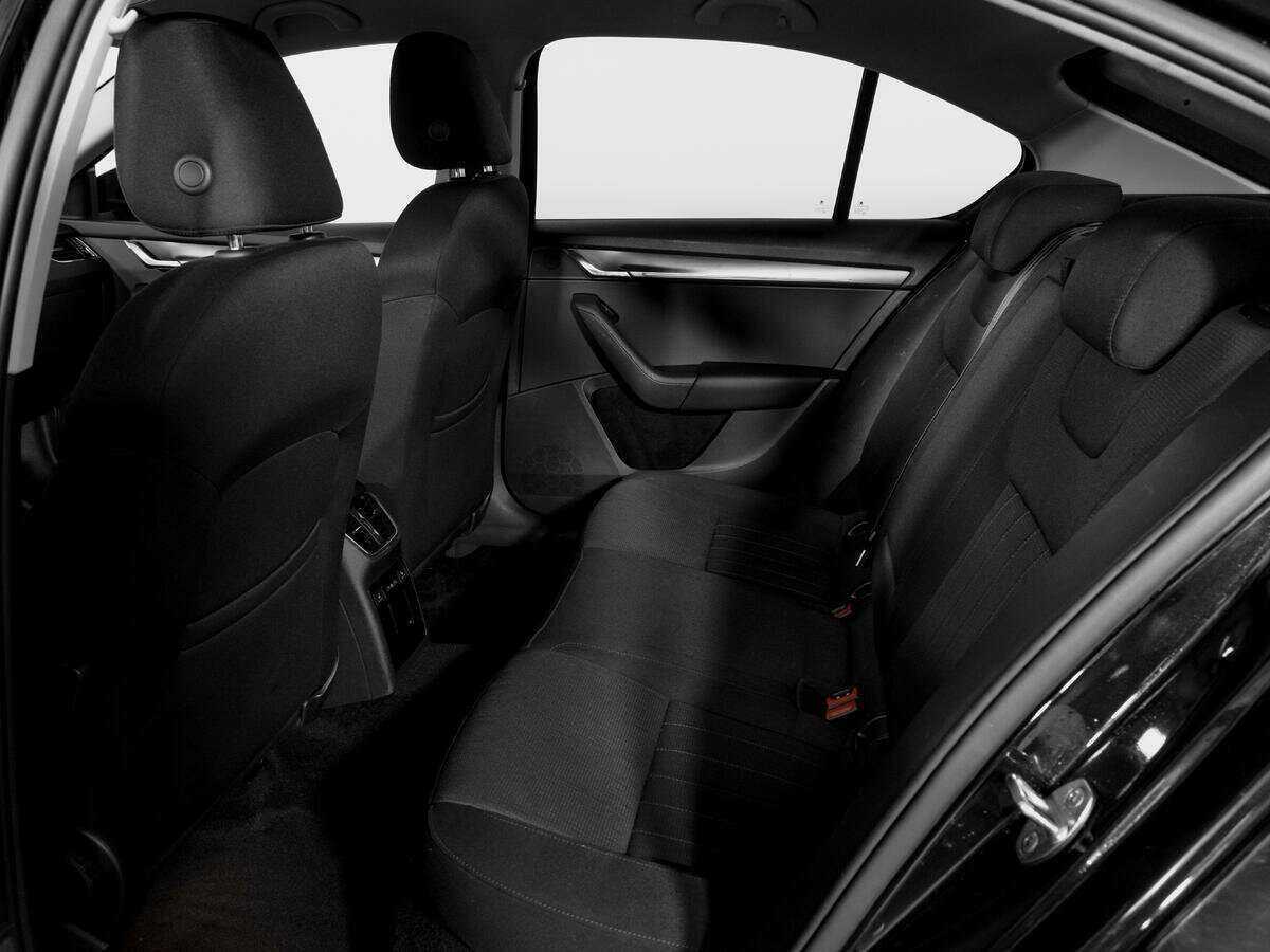 Skoda Octavia, 2018 Фото №10