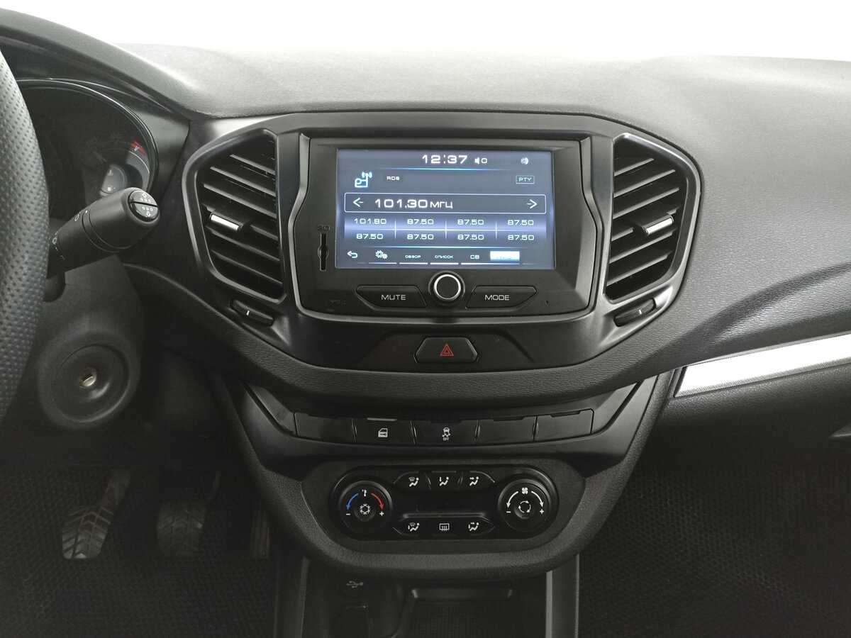 Lada (ВАЗ) Vesta, 2018 Фото №14