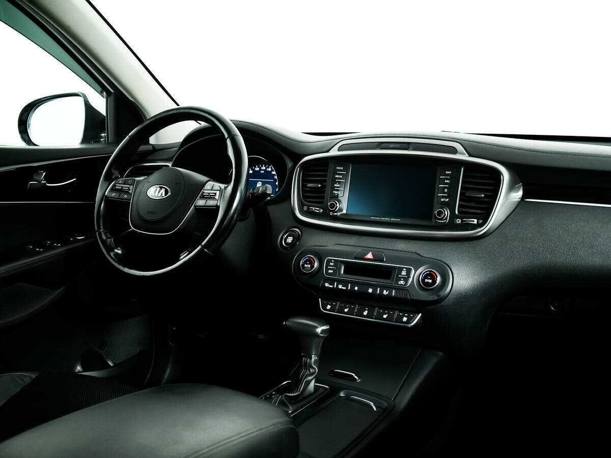 Kia Sorento, 2018 Фото №7