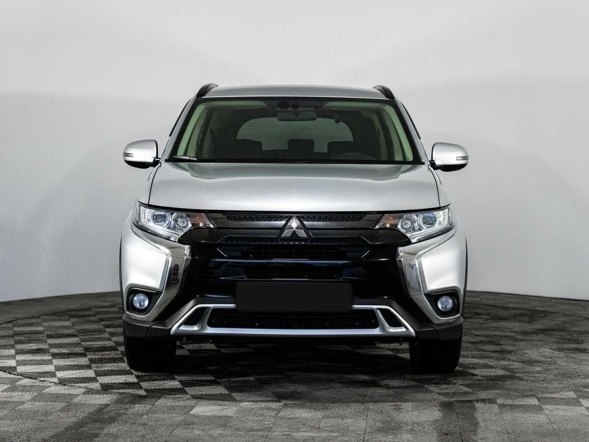 Mitsubishi Outlander, 2021 Фото №2