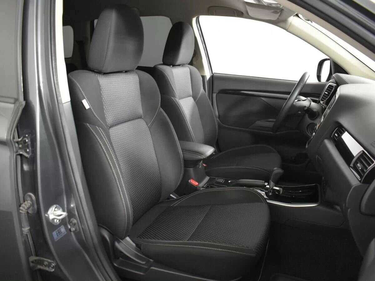 Mitsubishi Outlander, 2019 Фото №6