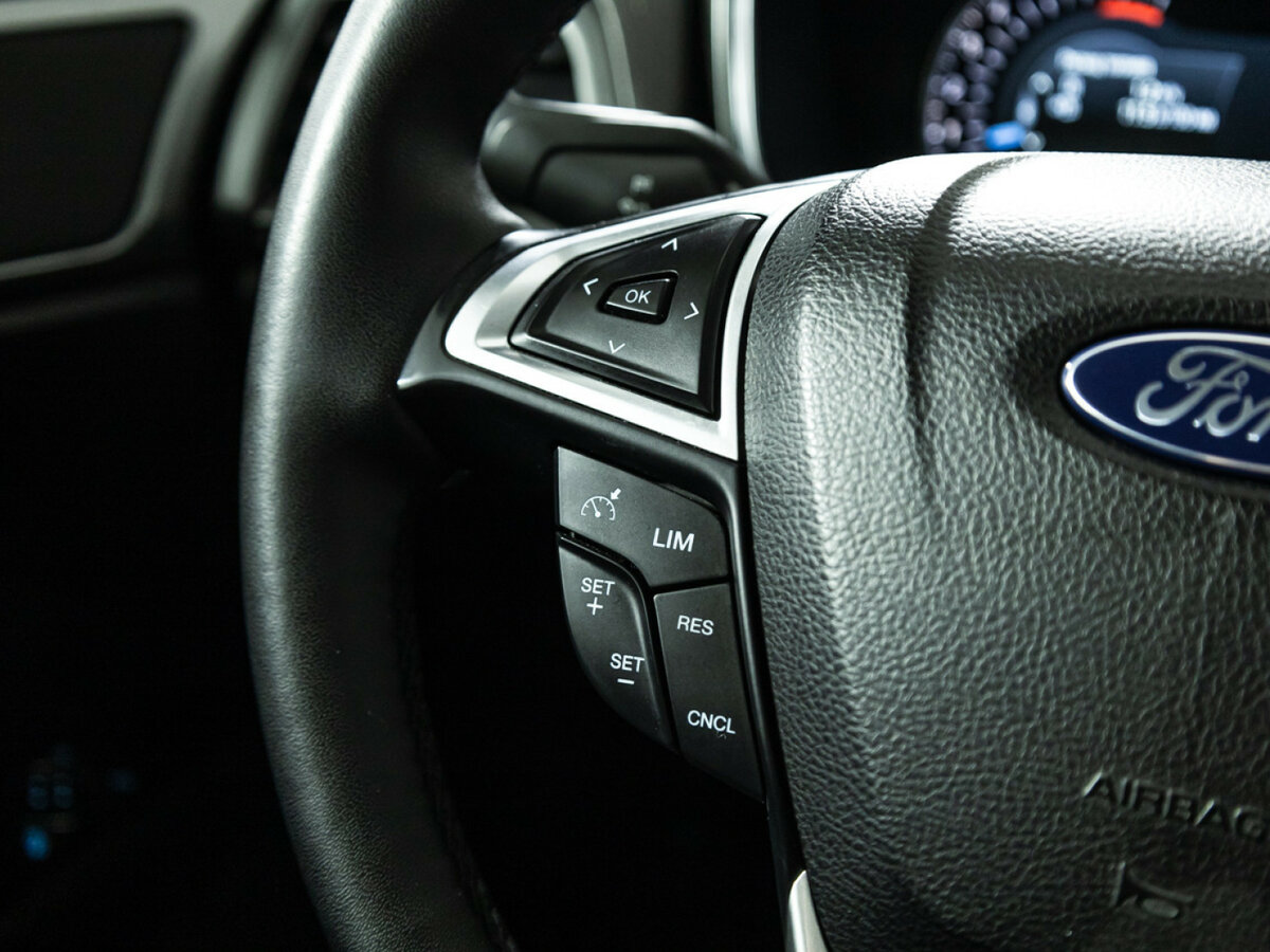Ford Mondeo V, 2016 Фото №17