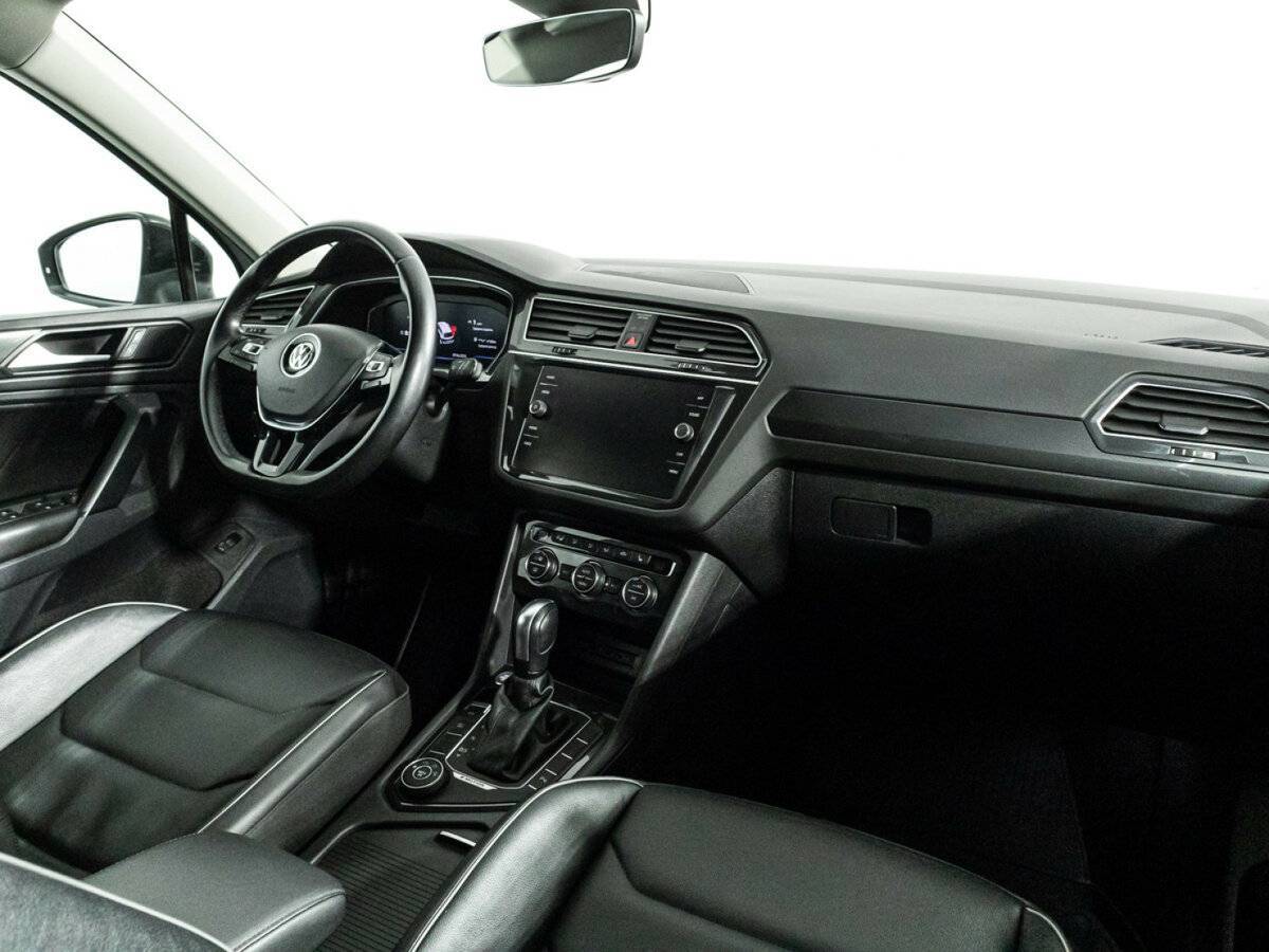 Volkswagen Tiguan, 2020 Фото №9