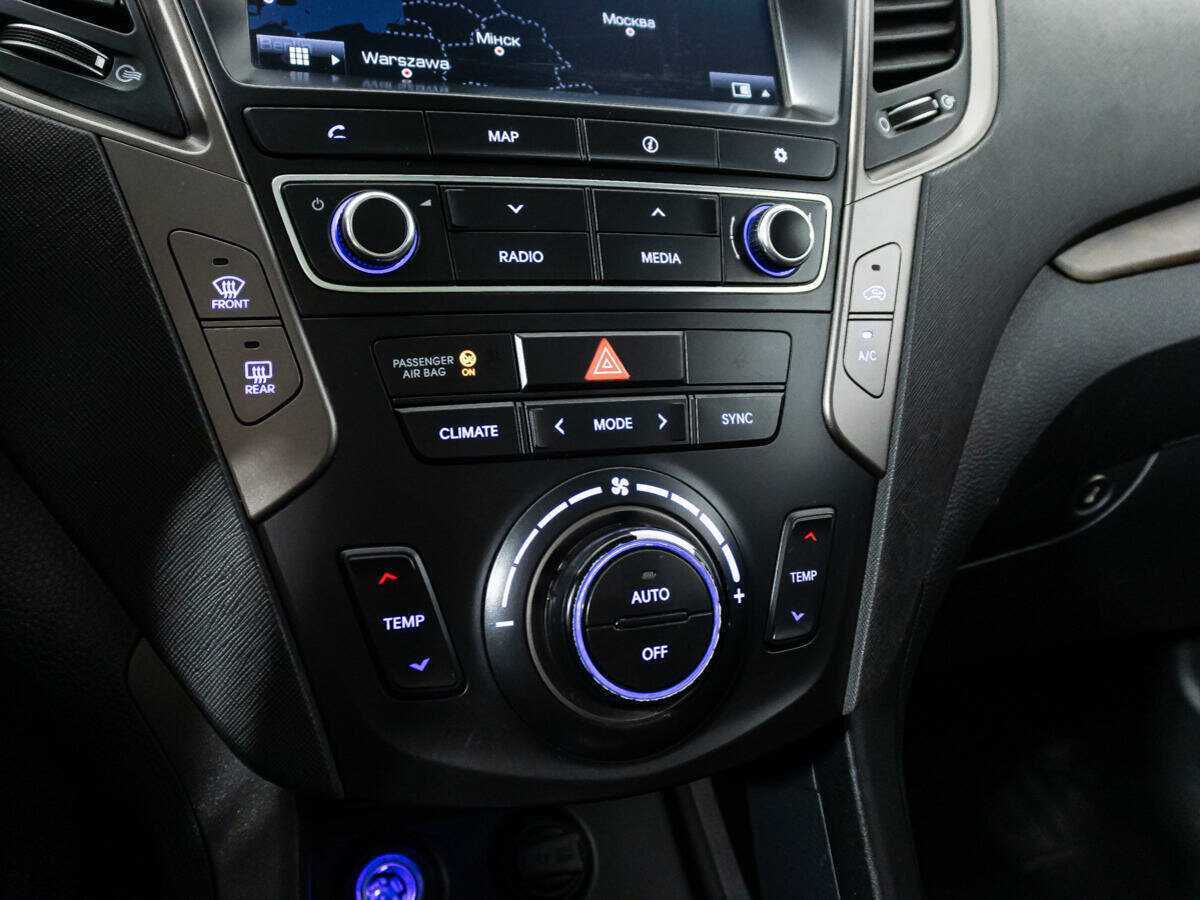 Hyundai Santa Fe Grand, 2017 Фото №18