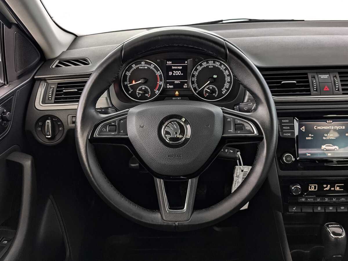 Skoda Rapid, 2018 Фото №18