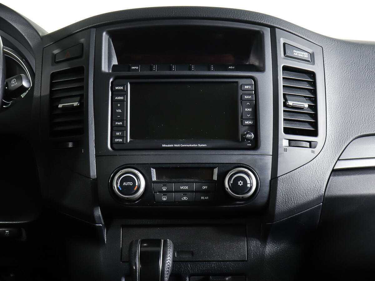 Mitsubishi Pajero, 2012 Фото №11