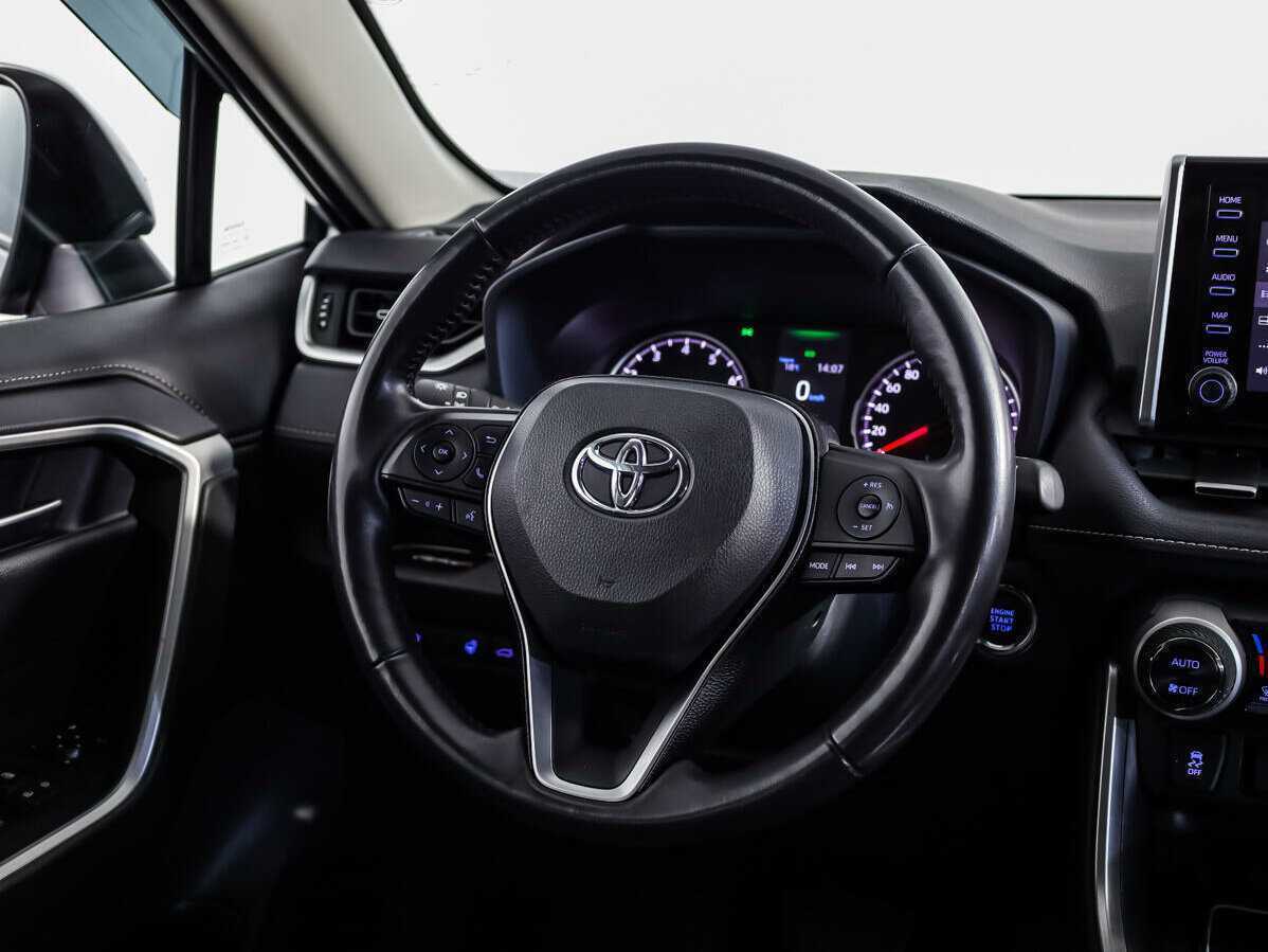Toyota RAV4, 2020 Фото №10