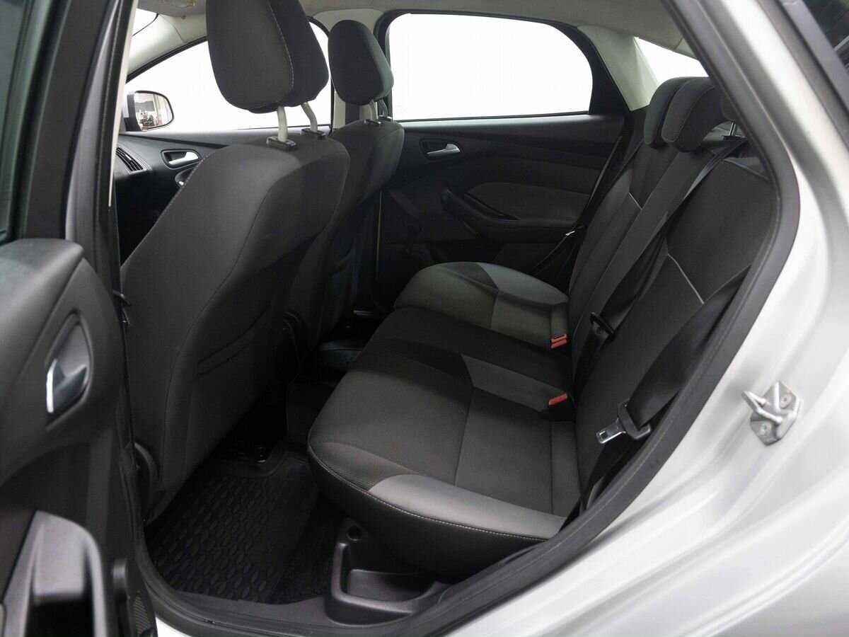 Ford Focus, 2012 Фото №11