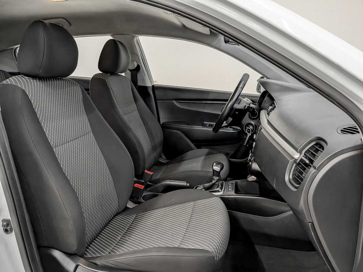 Kia Rio X-Line, 2020 Фото №21