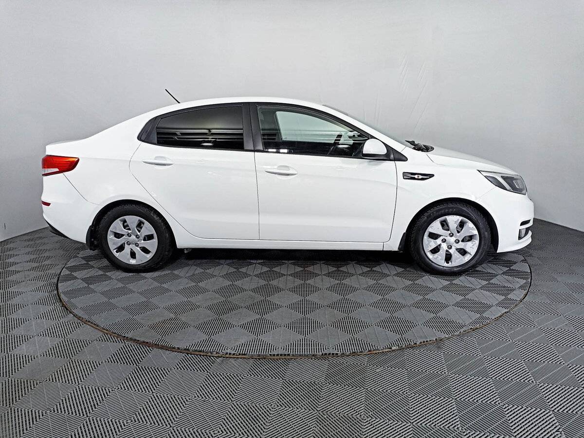 Kia Rio 6-speed, 2015 Фото №4