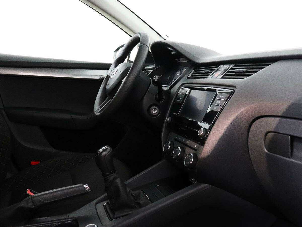 Skoda Octavia, 2018 Фото №6