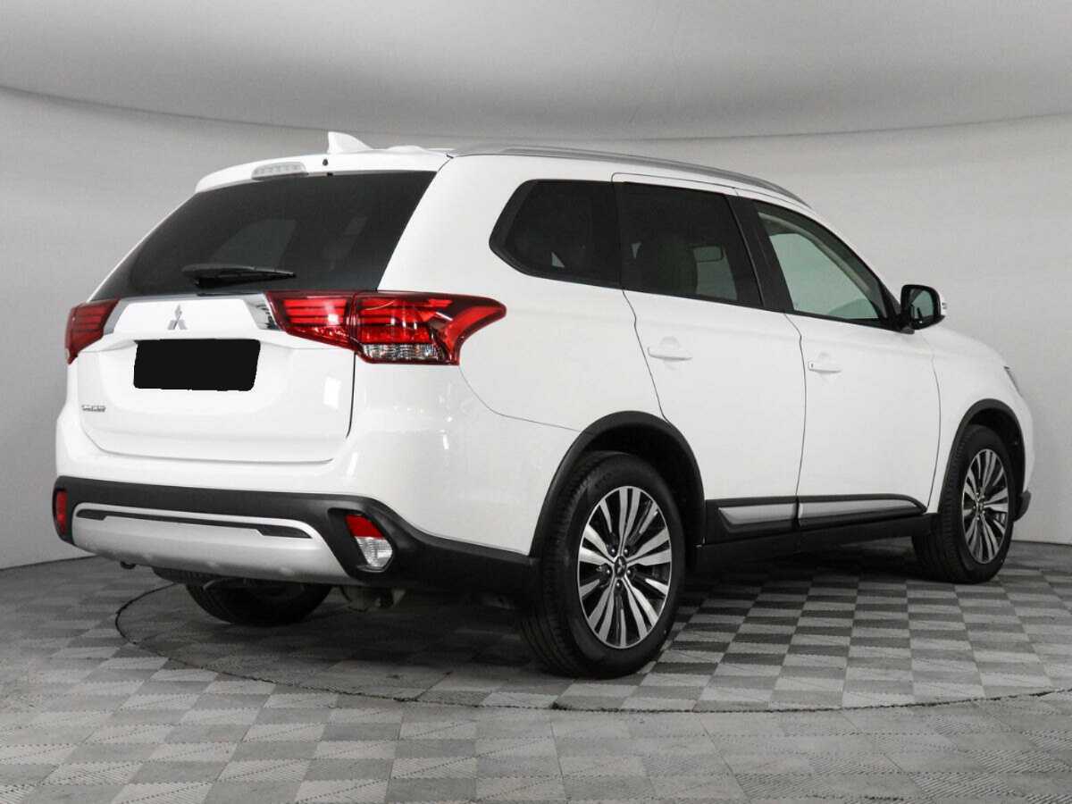 Mitsubishi Outlander, 2021 Фото №5