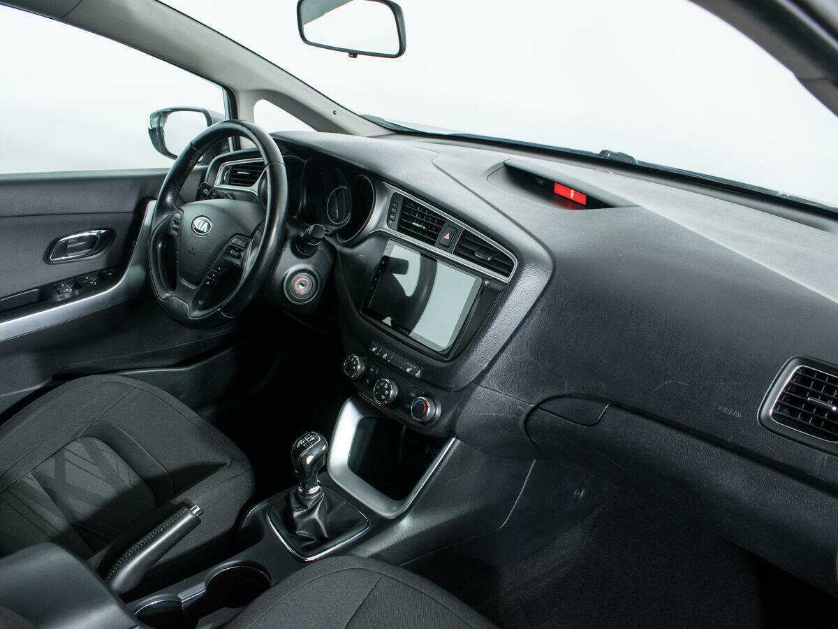 Kia Ceed, 2016 Фото №7