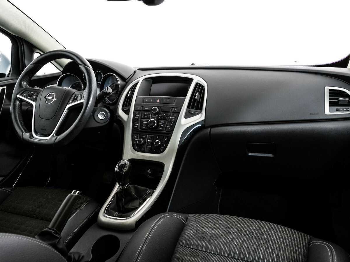 Opel Astra GTC, 2012 Фото №7