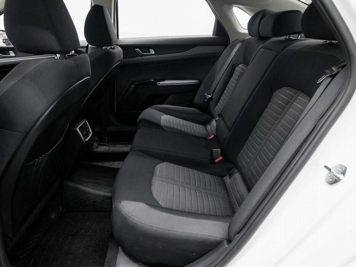 Kia K5, 2022 Фото №12
