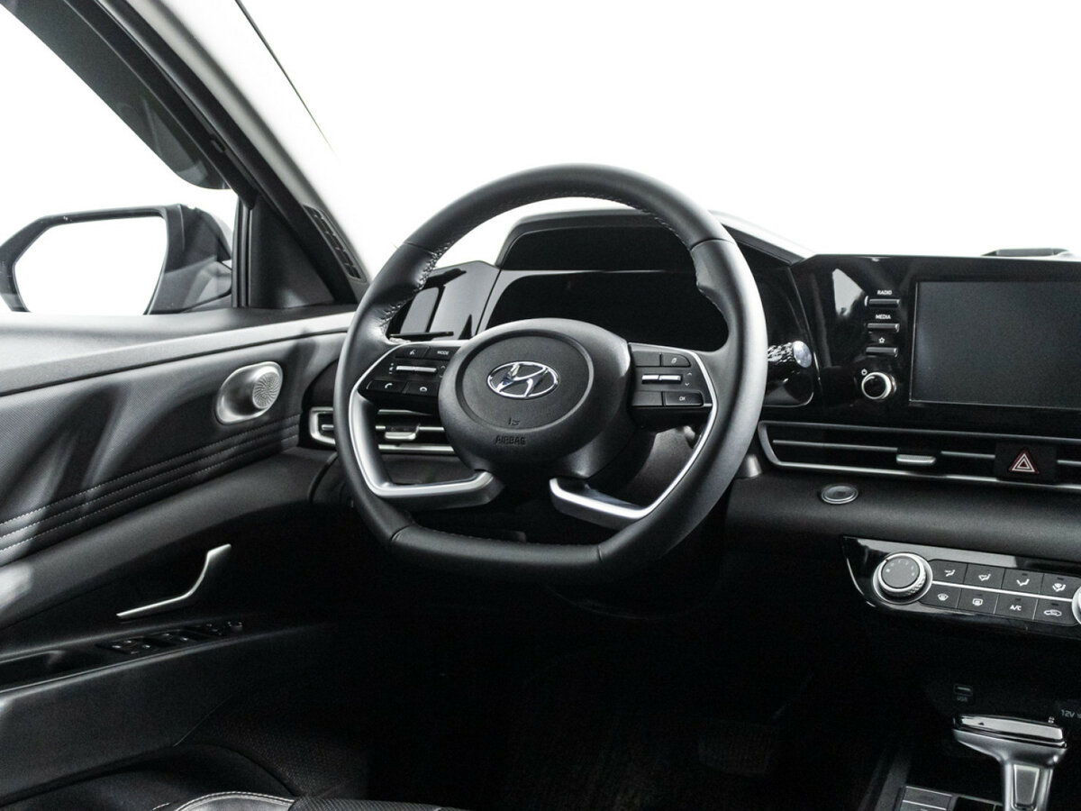 Hyundai Elantra VII (CN7), 2023 Фото №19