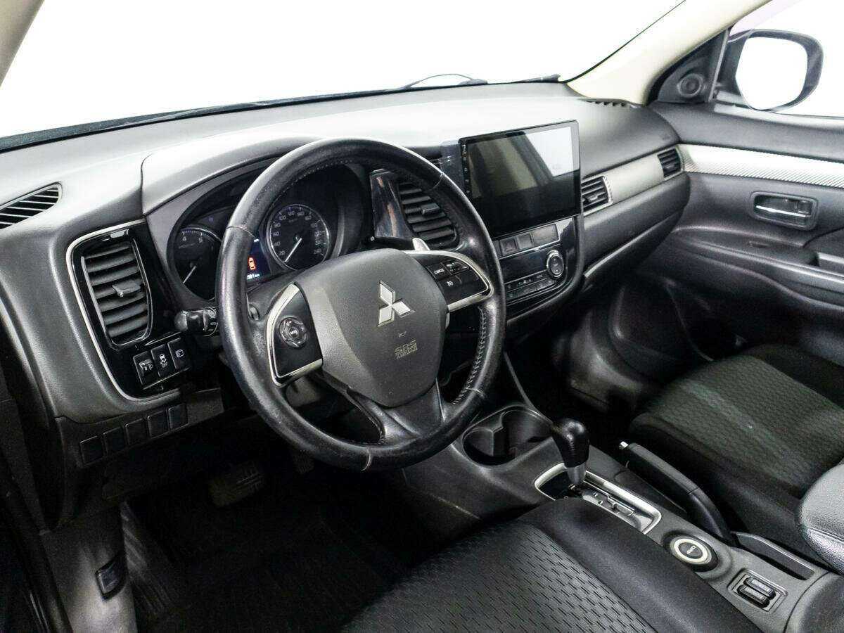 Mitsubishi Outlander, 2013 Фото №11