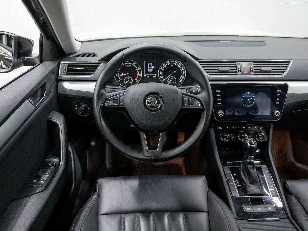Skoda Superb, 2017 Фото №12