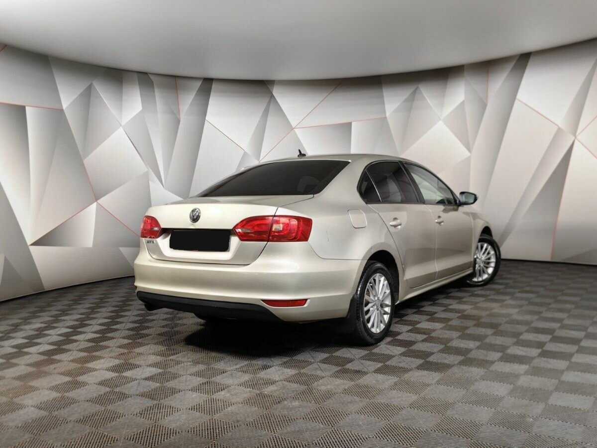 Volkswagen Jetta, 2012 Фото №2