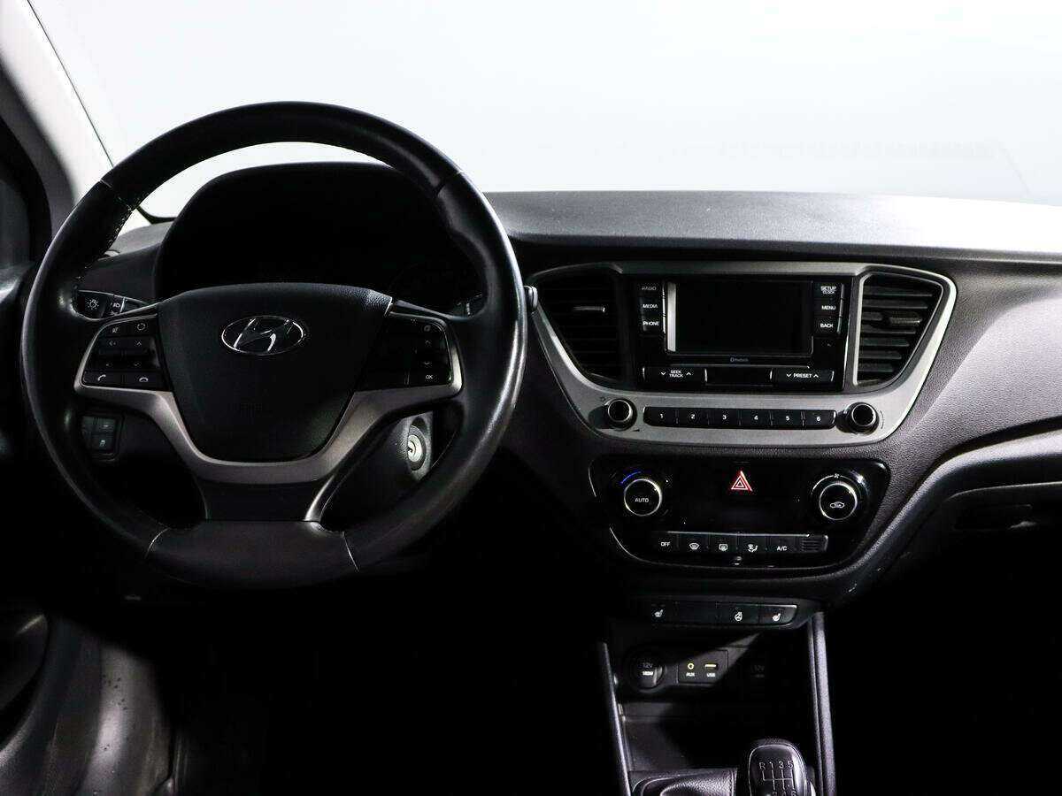 Hyundai Solaris, 2017 Фото №10