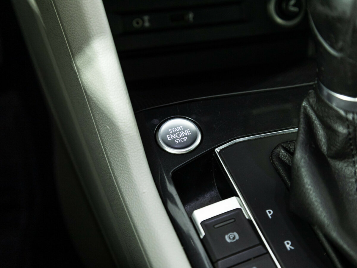 Volkswagen Tiguan II, 2017 Фото №17