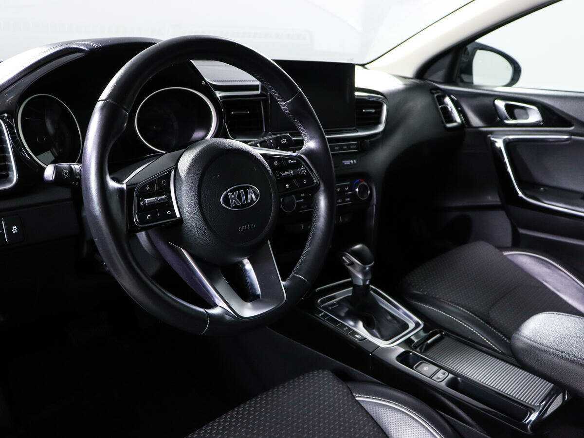 Kia Ceed, 2018 Фото №13