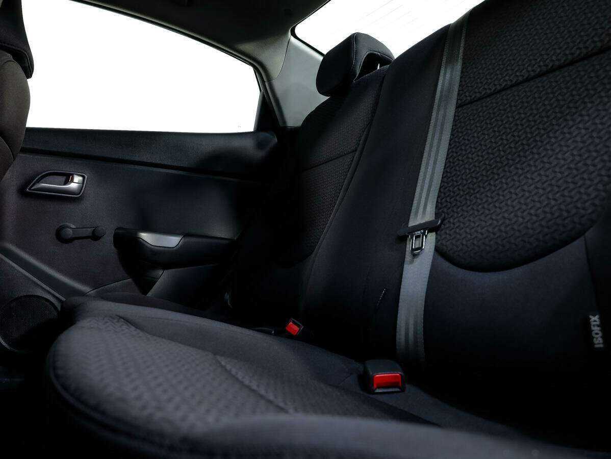 Kia Rio, 2017 Фото №14