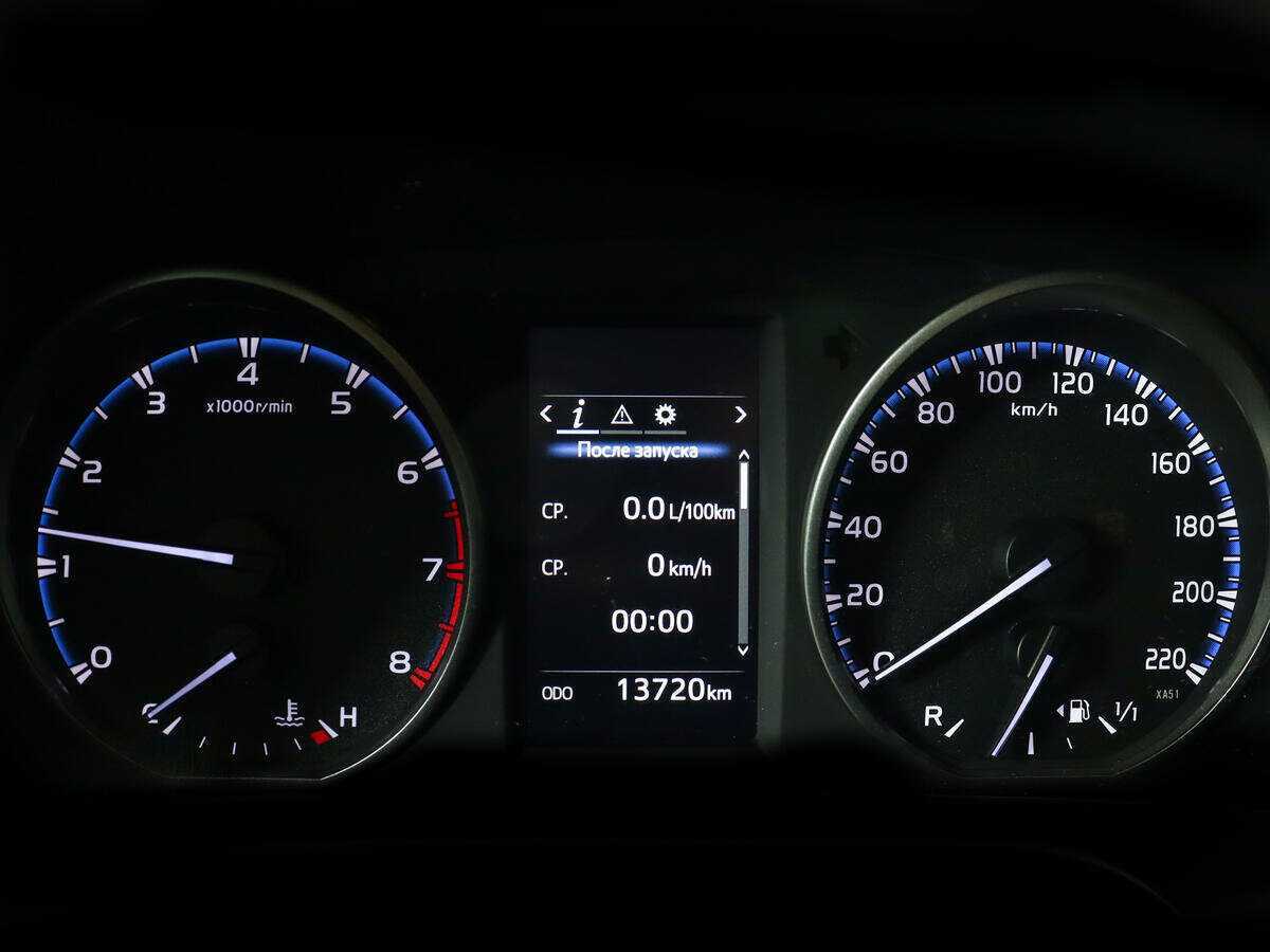 Toyota RAV4, 2018 Фото №11