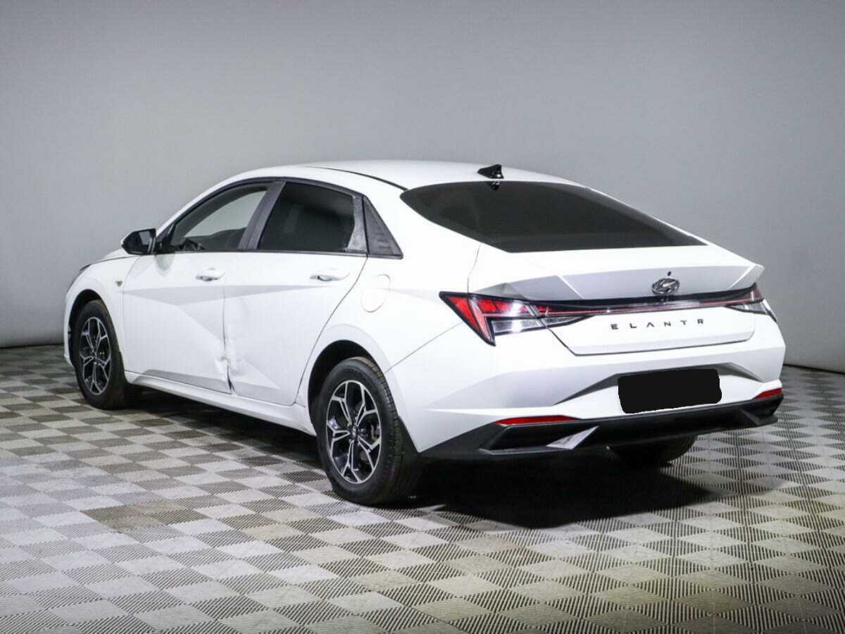 Hyundai Elantra, 2021 Фото №7