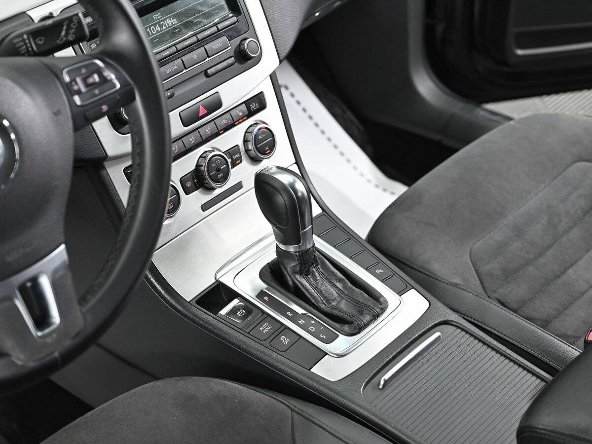 Volkswagen Passat, 2012 Фото №12