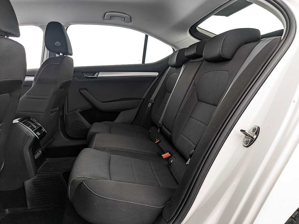 Skoda Superb, 2017 Фото №18