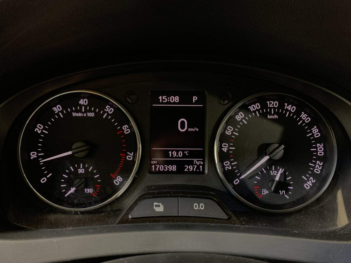 Skoda Rapid, 2015 Фото №14