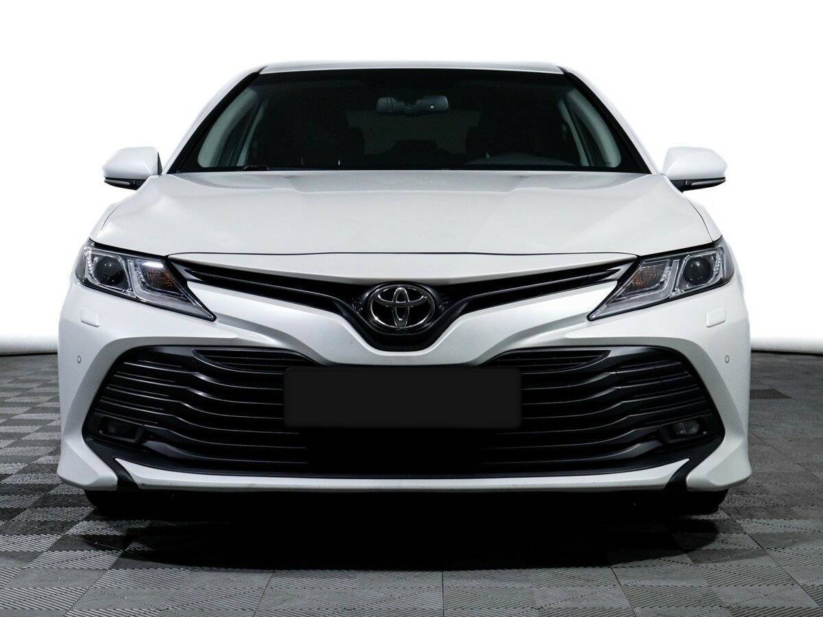 Toyota Camry, 2019 Фото №2