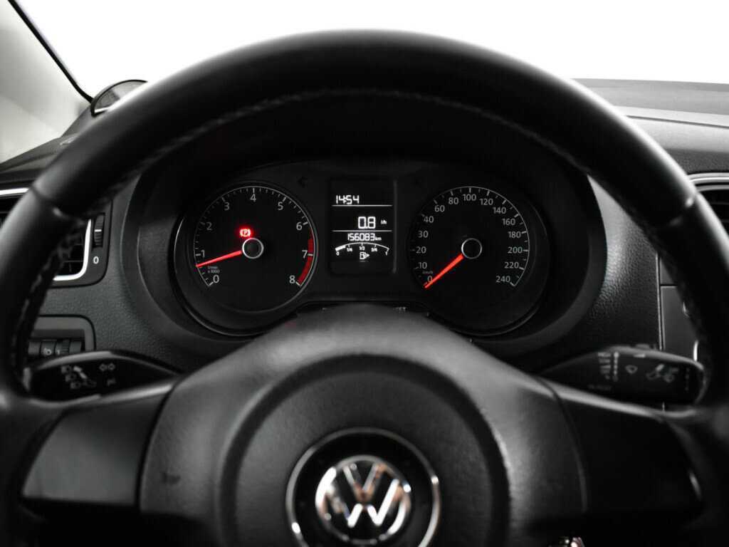 Volkswagen Polo, 2015 Фото №11