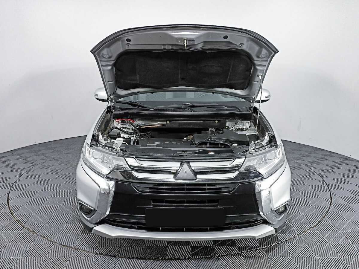 Mitsubishi Outlander, 2018 Фото №9