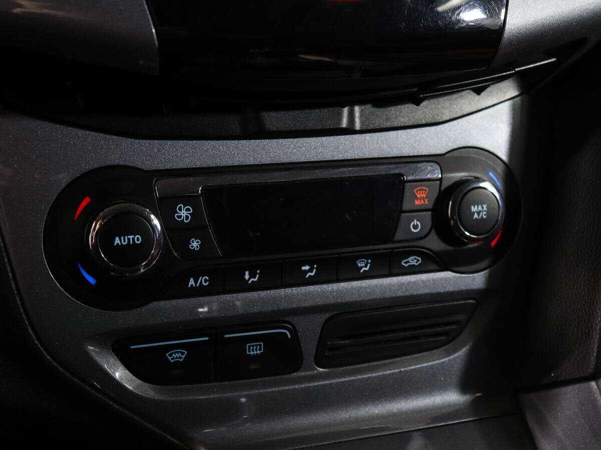 Ford Focus, 2012 Фото №15