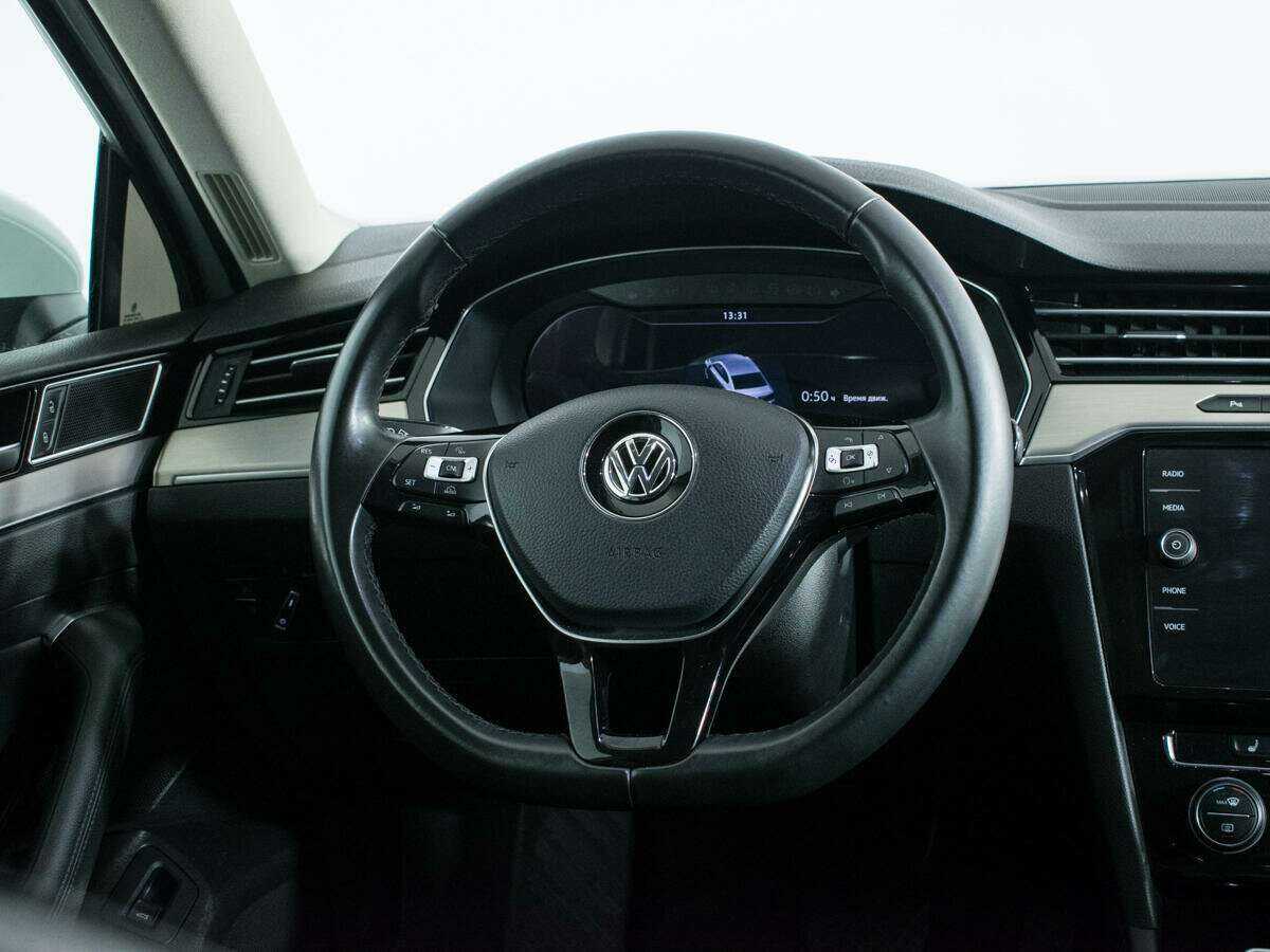 Volkswagen Passat, 2017 Фото №13