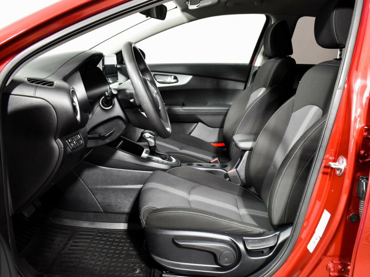 Kia Cerato IV Рестайлинг, 2021 Фото №10