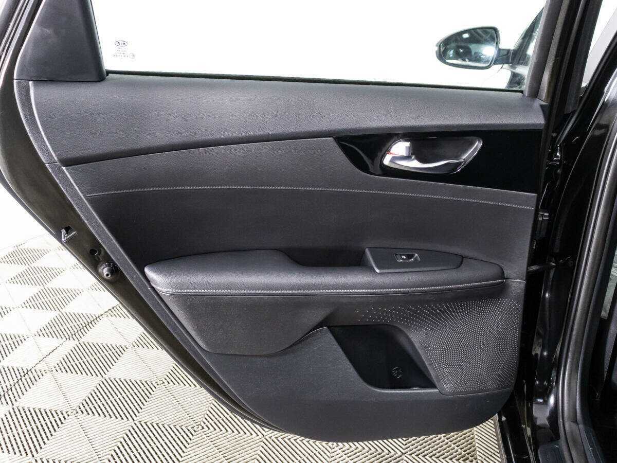 Kia Cerato, 2021 Фото №23