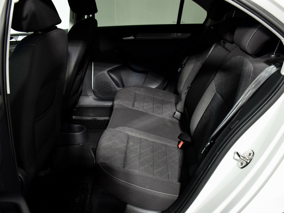 Volkswagen Polo VI, 2020 Фото №11