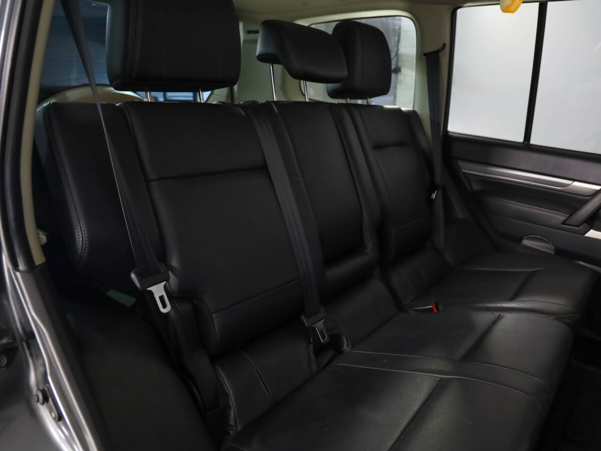 Mitsubishi Pajero IV Рестайлинг 2, 2015 Фото №19